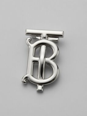Fashion logo silver brooch